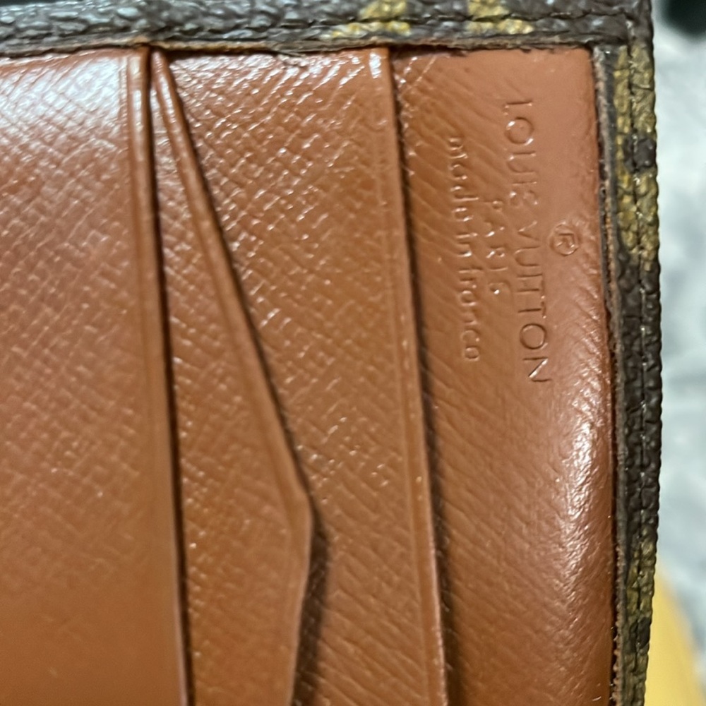 Louis Vuitton wallet - Picture 5 of 9
